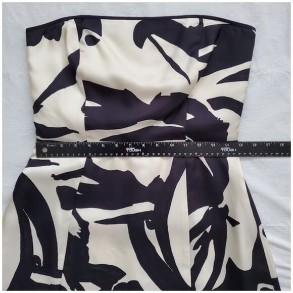 Ann Taylor Silk Strapless Fit & Flare Knee-Length Abstract Print Dress Size 6 - Picture 7 of 11
